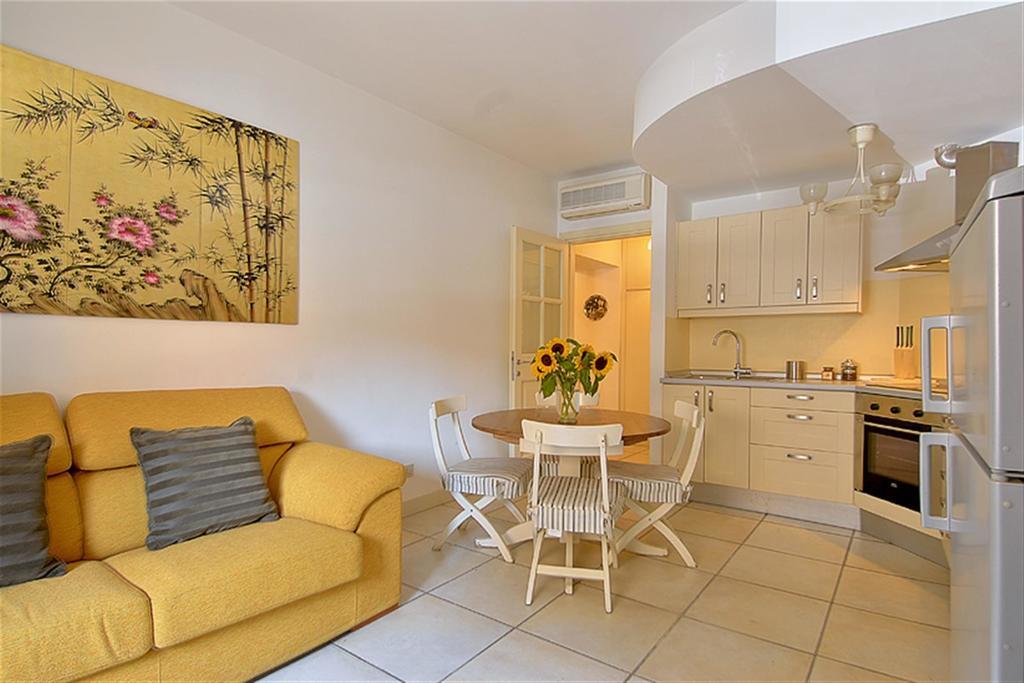Pearl Suite Řím Pokoj fotografie